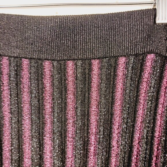 Nannette Lapore NWT Knit Pleated Sparkle Midi Skirt, Lerouge/Silver/Black, Large - Picture 8 of 16